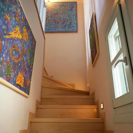 Cycladic Eroza Ioulis